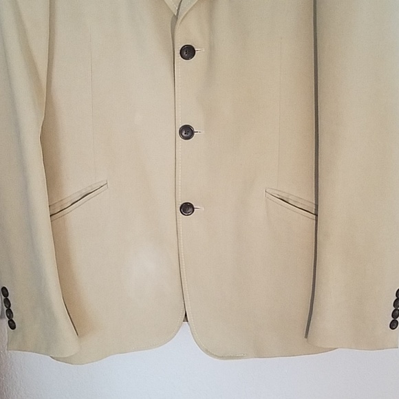 Dolce & Gabbana tan jacket - Picture 3 of 7